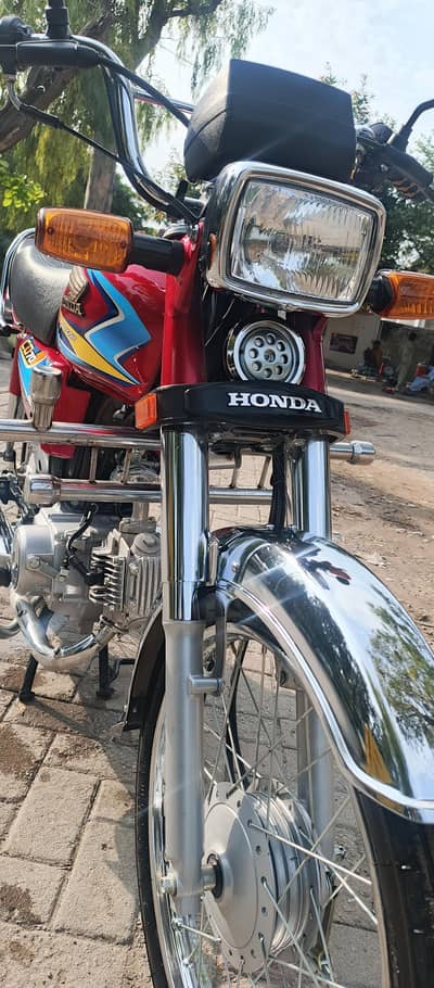 brand new Honda CD70 For Sale