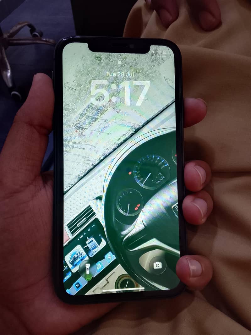 Apple iPhone 11 5