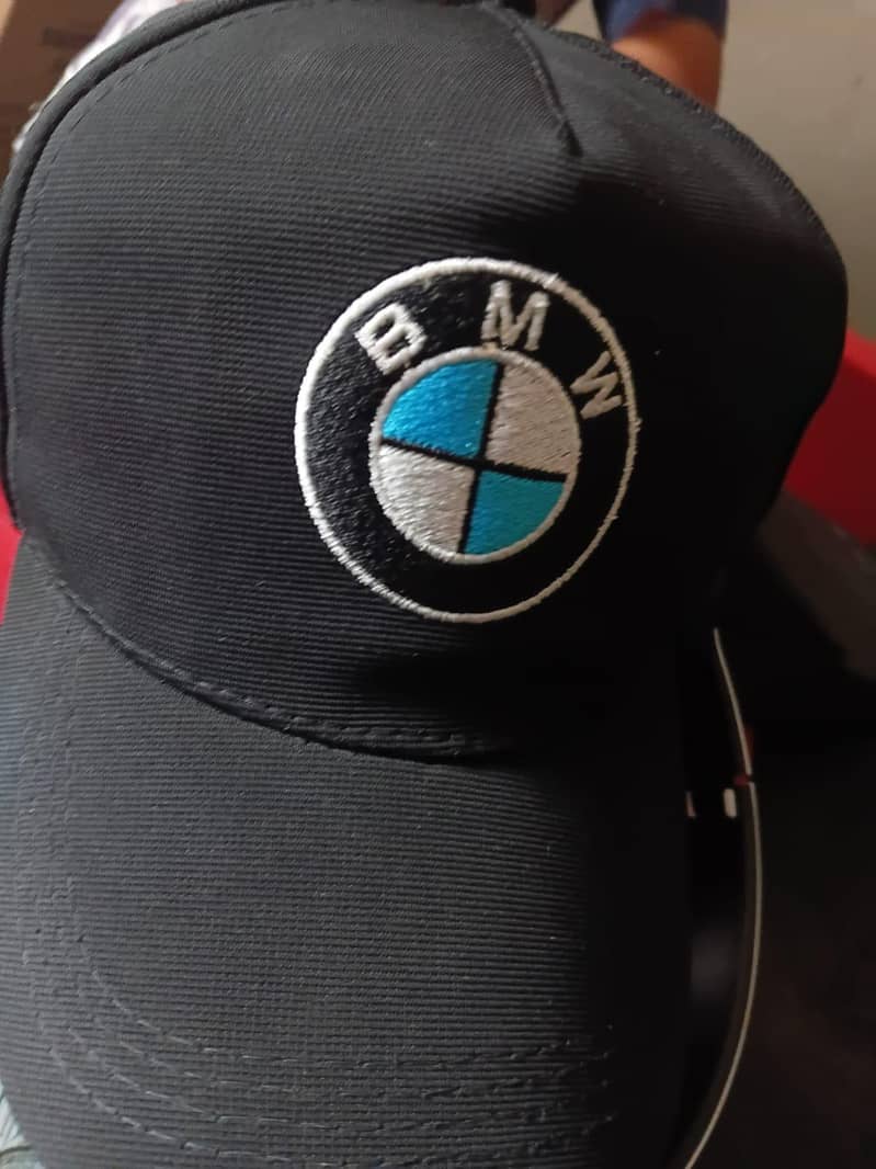 Caps. . 0