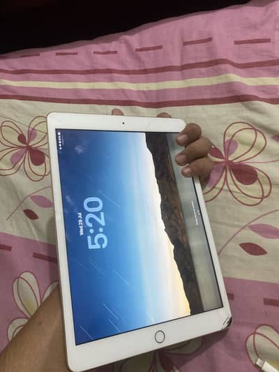 Ipad 8thGen 32gb (Exchange Possible)