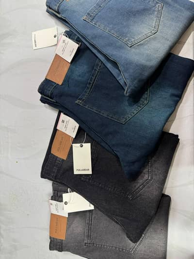 Premium Men's denim jeans Slim/Straight fit wholesale and retail.