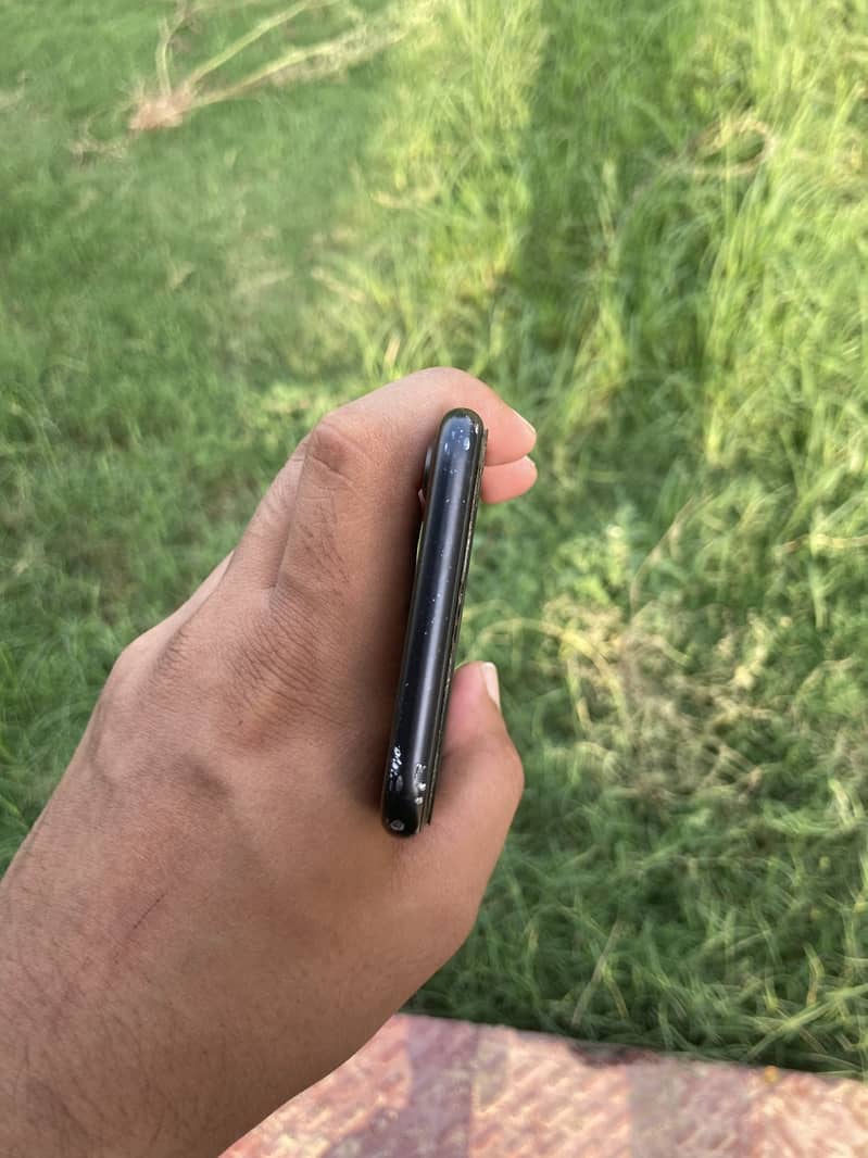 Apple iPhone 7 4
