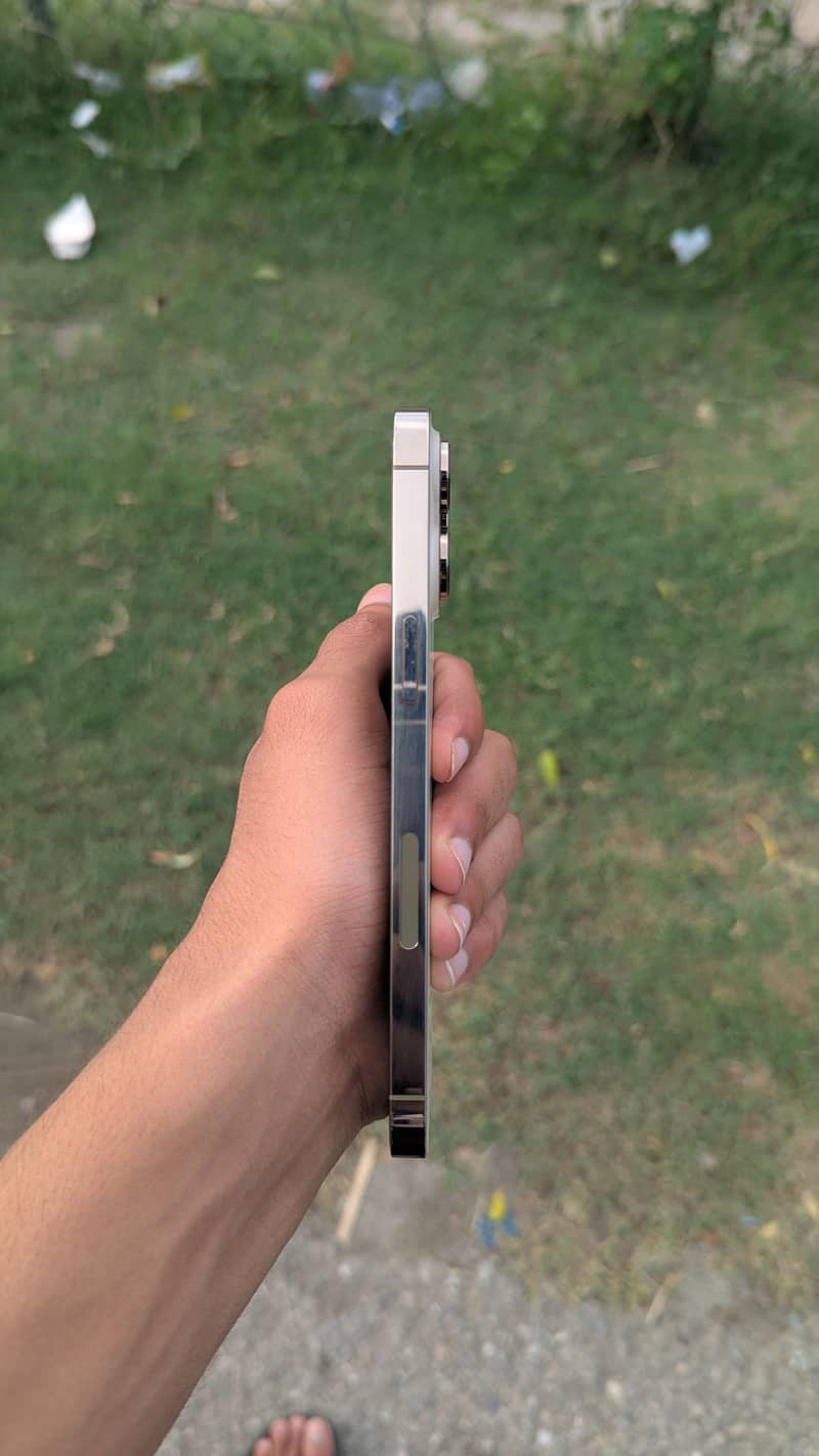 IPhone 14 Pro Max 6