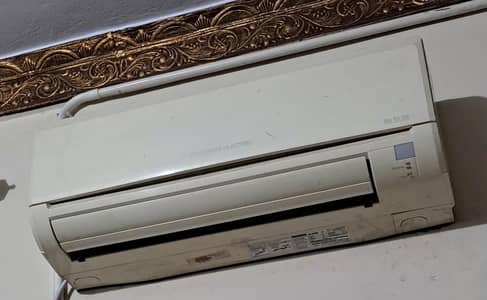 MITSUBISHI AC 1.5 TON