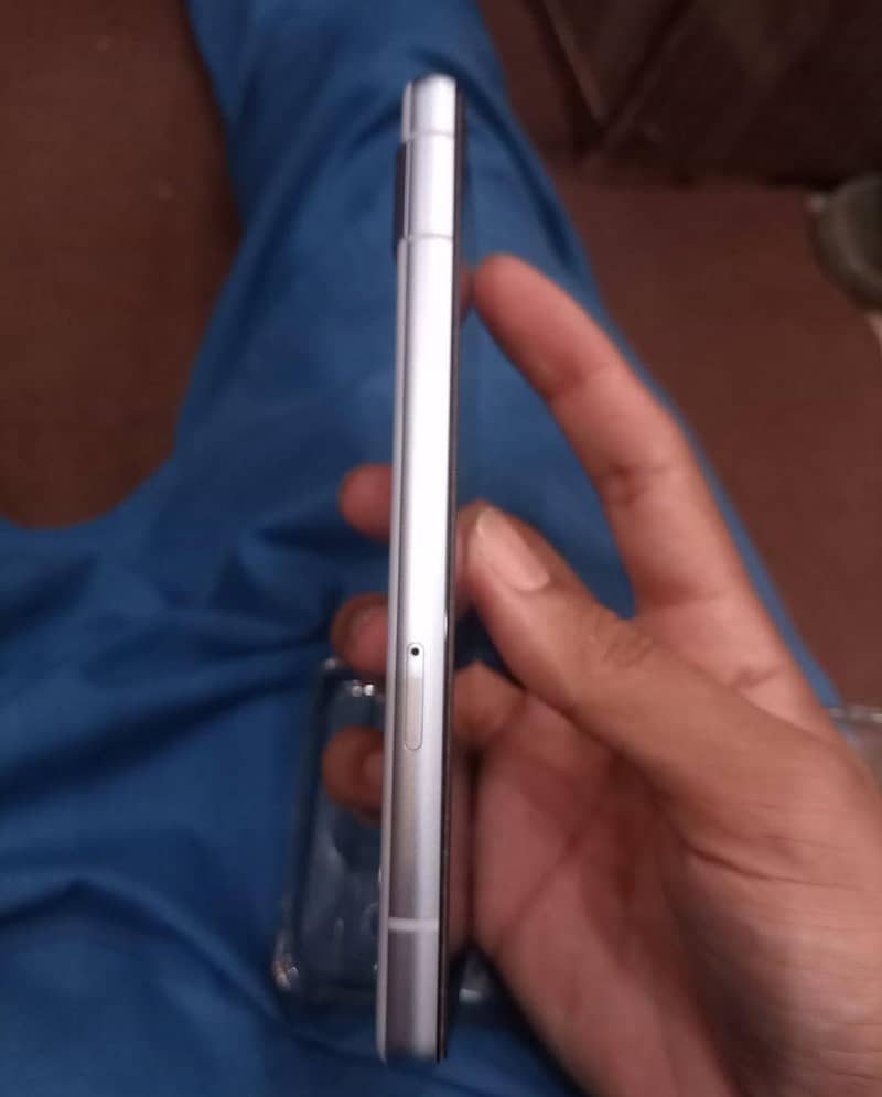 Google Pixel 7a 2