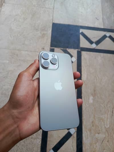 Apple iPhone 15 Pro Max