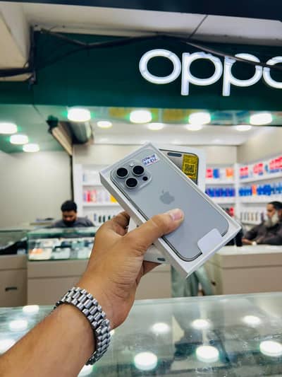 iphone 15pro  NON-PTA FU