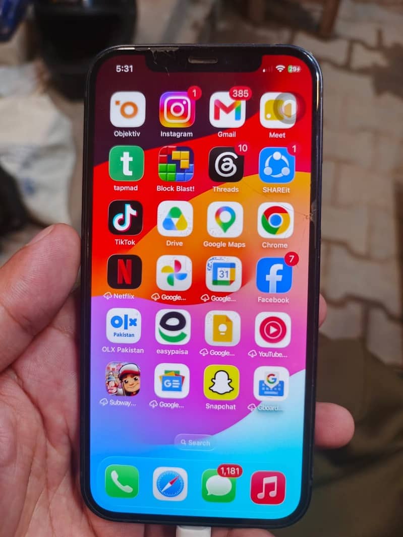 Apple iPhone 12 5