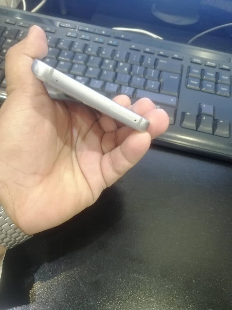 Samsung Mobile Note5 4