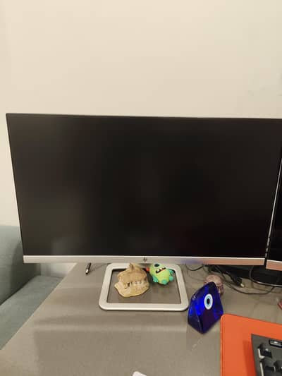 HP Monitor 24 Inch, HP24es. 10/10 Condition