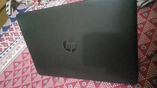 HP Elitebook G820