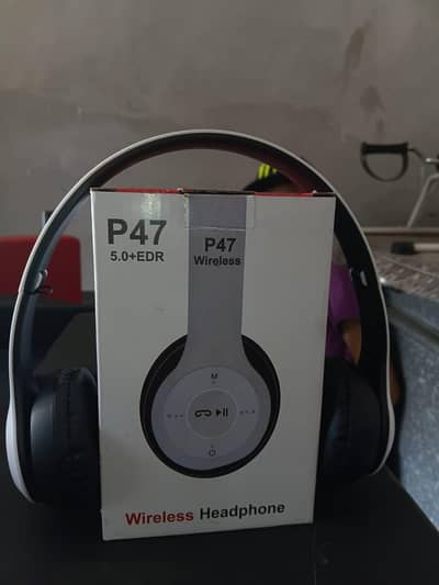 Headphones 
