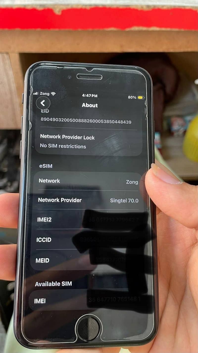 Apple iPhone SE 0