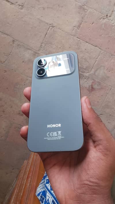 Honor 600