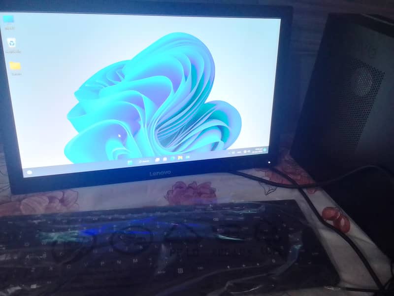 Desktop 4