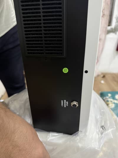 Homeage 5617 Bolt series Solar supported inverter