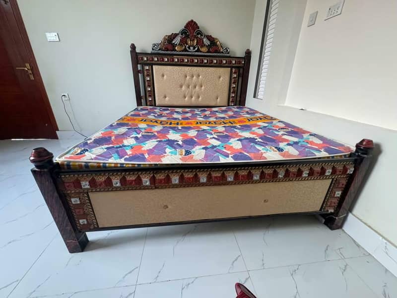 Iron Bed 0