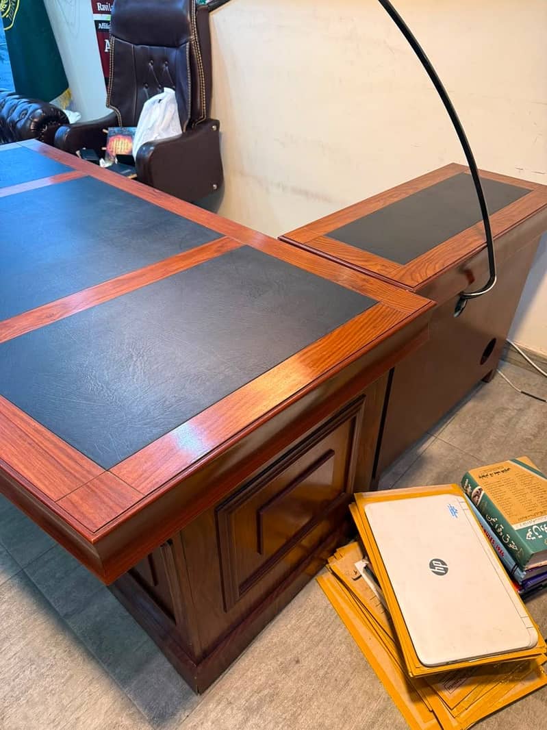 Office table 0