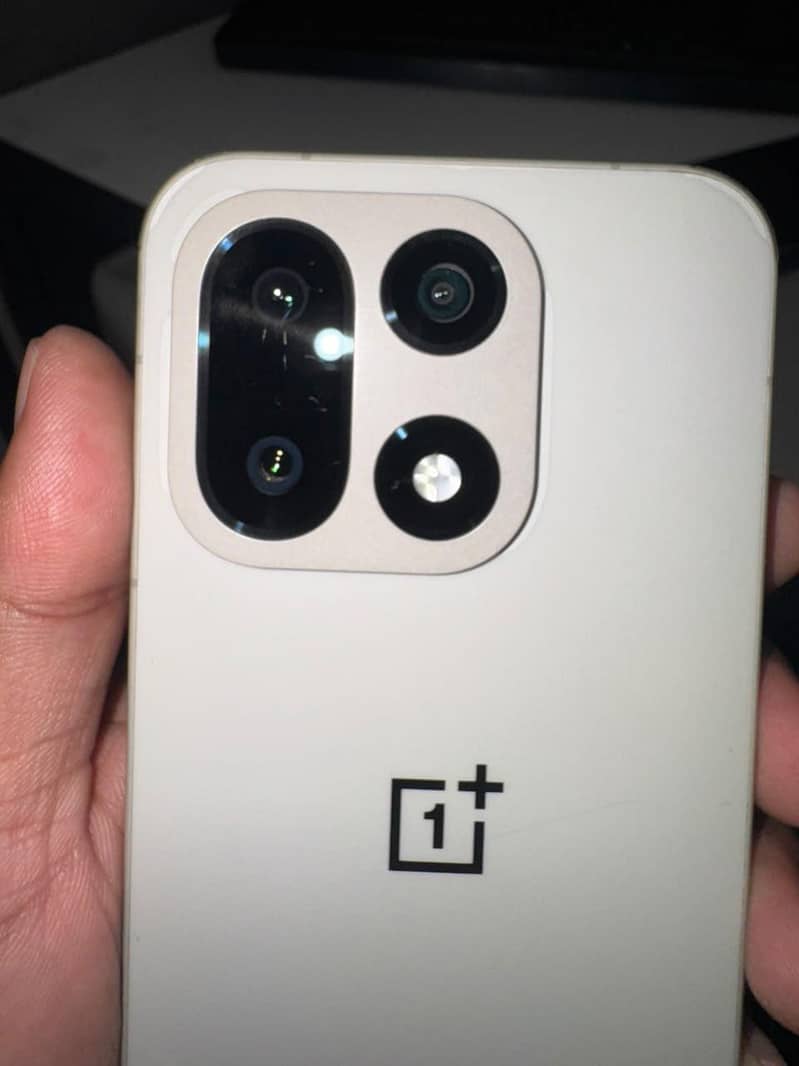 One Plus 15 9