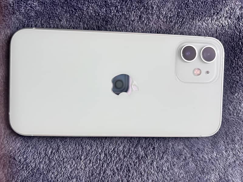 Apple iPhone 12 0