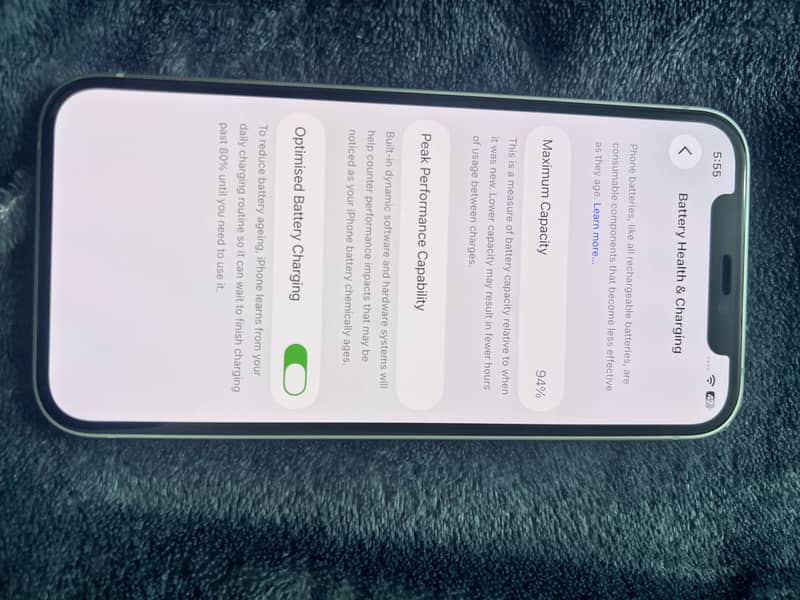 Apple iPhone 12 7