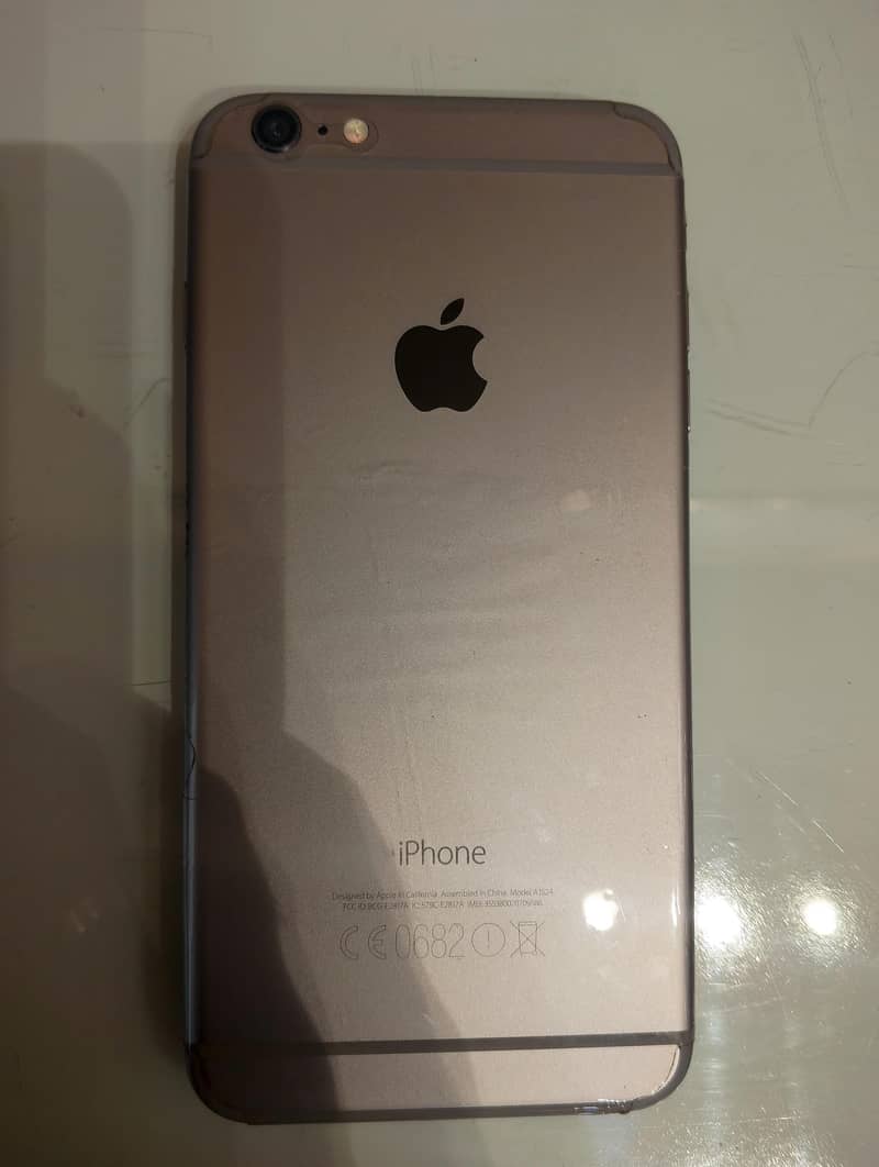 Apple iPhone 6 Plus 1
