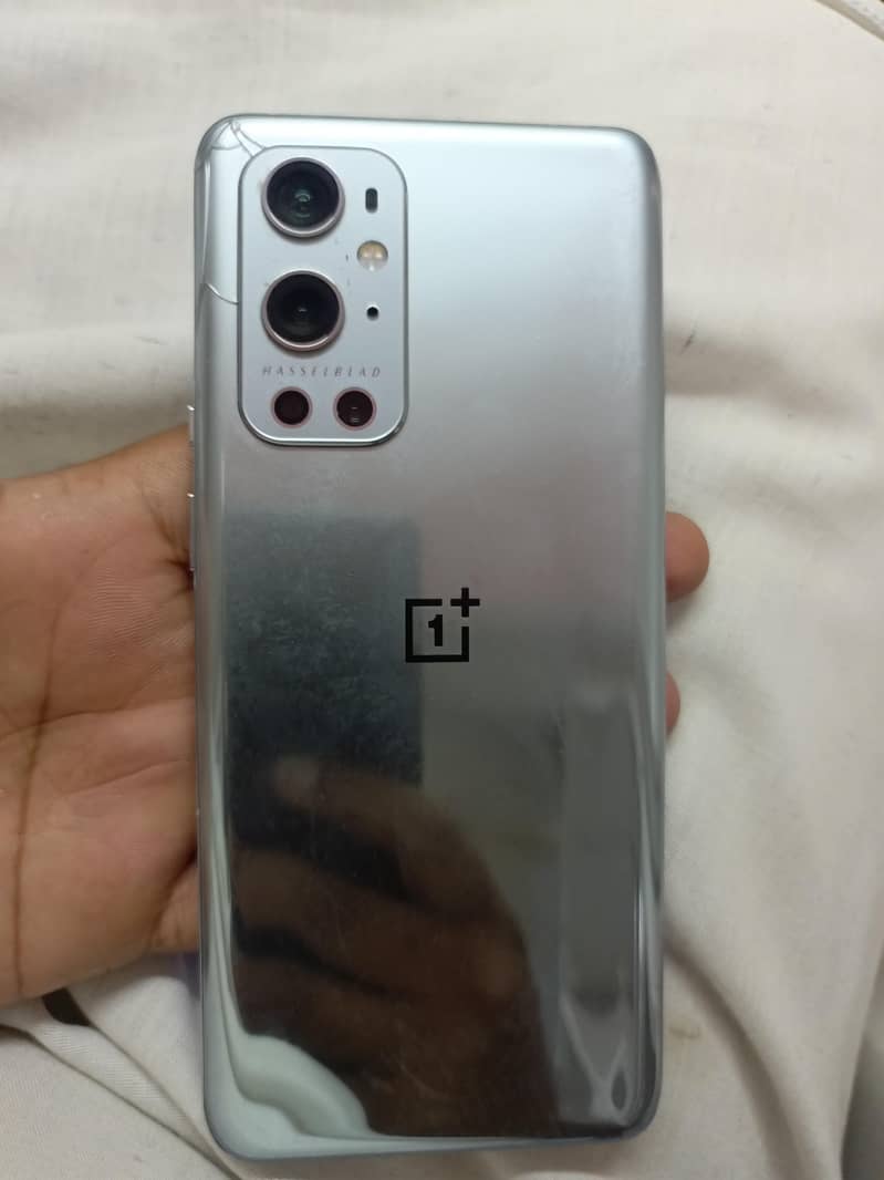 One Plus 9 Pro 0