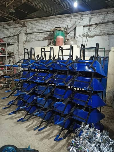 wheel barrow / hath radi / concrete radi / concrete trolley