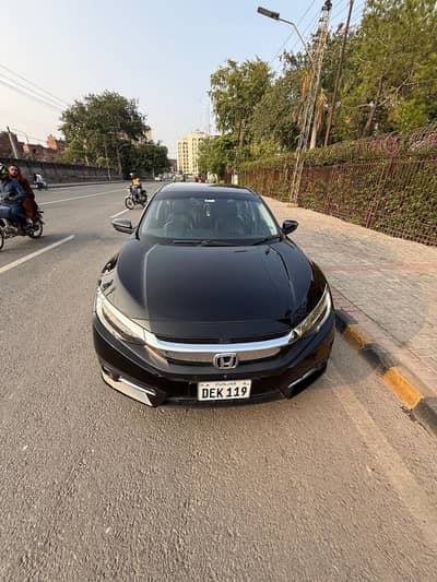 Honda Civic Oriel 2021