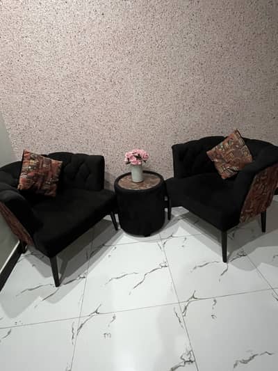 Dinning table nd coffee chairs with couch