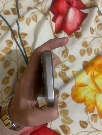 Apple iPhone 15 Pro factory unlock