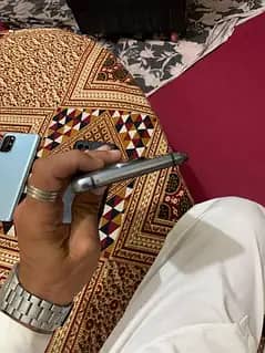 One Plus 8T 6
