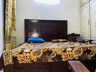 King size bed