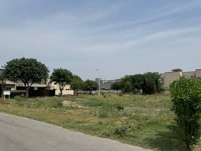 Rare 23 Marla Corner + Park Facing Plot for Sale in DHA Phase 8 Air Avenue Block N | Best Option for Real Buyers | Premium Location