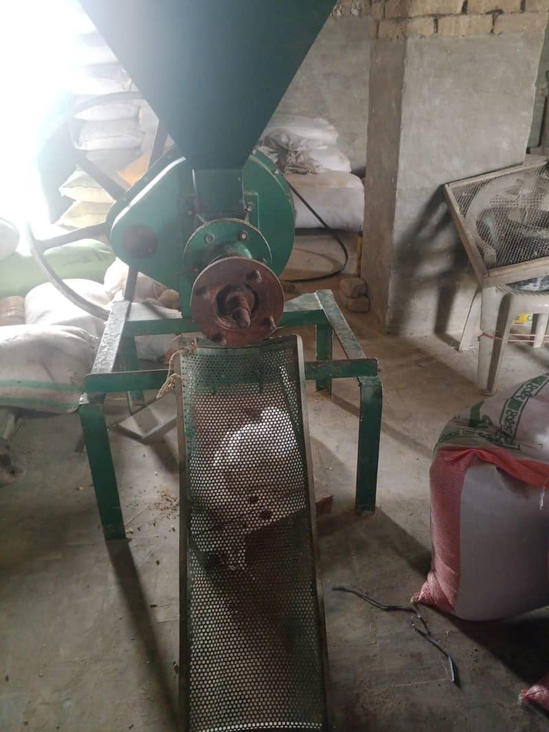 Pellet cattle feed making machine 2