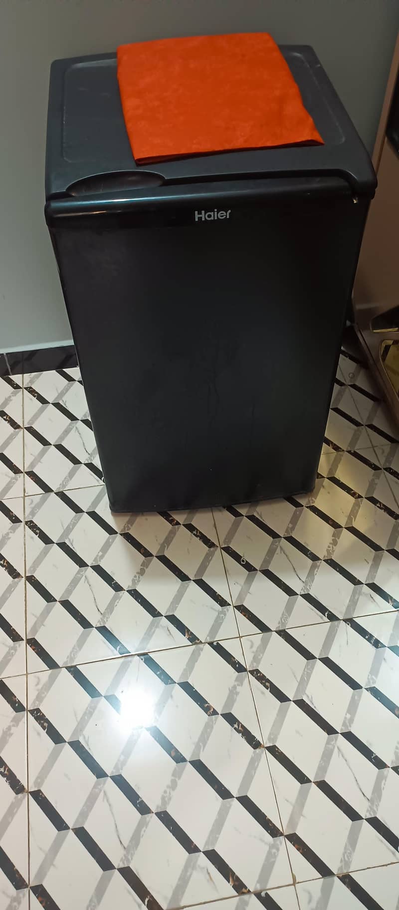 mini fridge 5