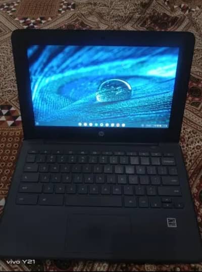 Intel Celeron N3060 Dual-core 1.60 GHz  4GB DDR3L 1600 MHZ  16GB SSD