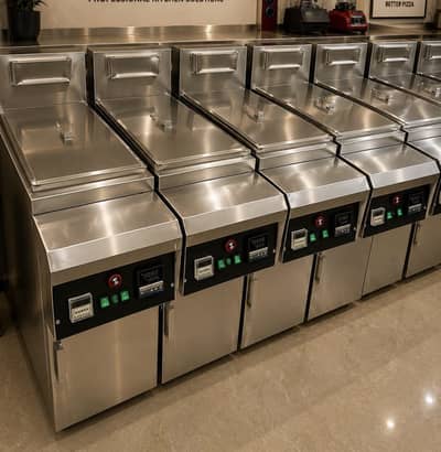 Tables/fast food Setup/Counter with fryer & hot plate/Grills
