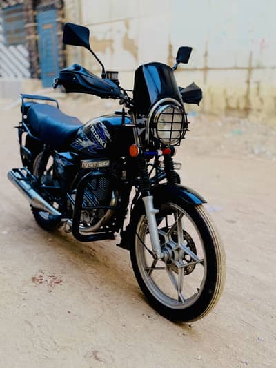 suzuki gs150 All ok upr sa saman bht sara lagwaya wa he