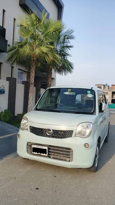 Nissan Moco 2014