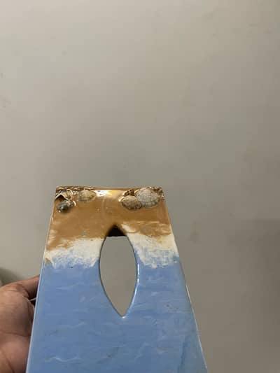 Resin tissue box