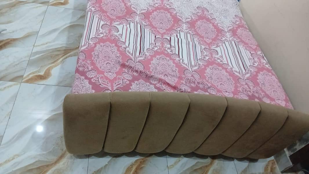 Single bed 5