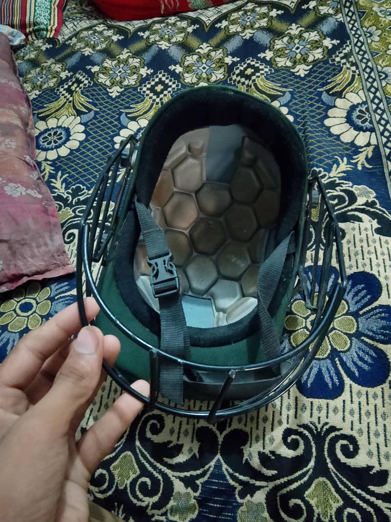 helmet 2