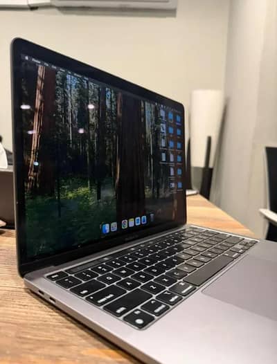 MacBook pro M1