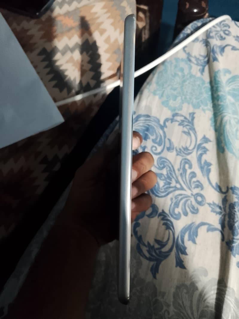 apple mini 2 tab 3