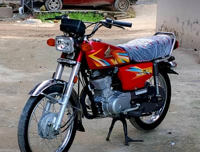 HONDA CG 125 (2025/2026)