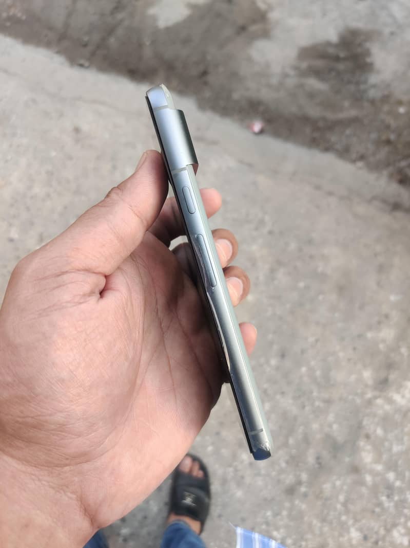 Google Pixel 8 1