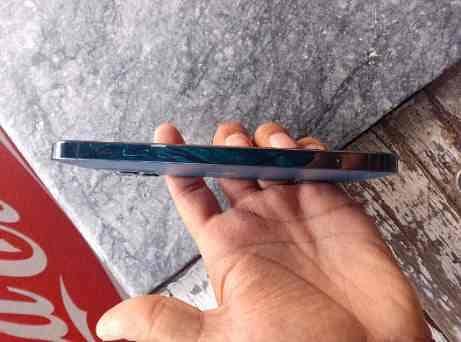 Apple iPhone 12 Pro 6