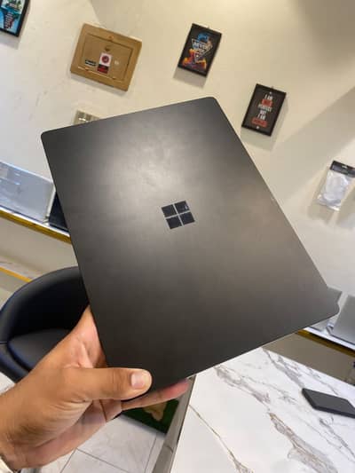 Microsoft Surface Laptop 3 Core i5 10th Generation | 8GB RAM | 256GB