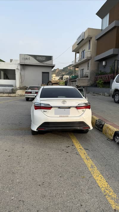 I sell my on car . ladies use only
